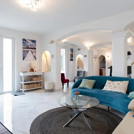 Pet Friendly In Saint-maxime * Sainte-Maxime
