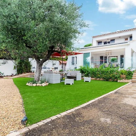 Pet Friendly In Saint-maxime * Sainte-Maxime