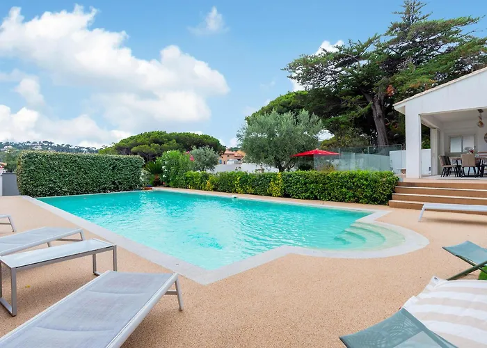 Lovely In Saint-maxime With Wifi * サント・マキシム